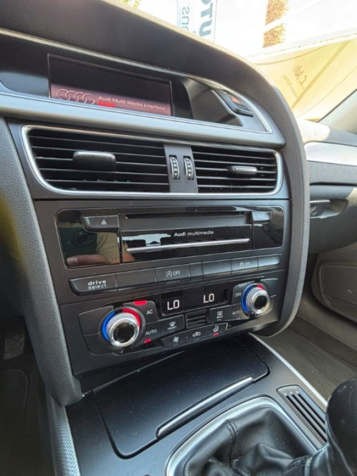 Audi A4 Avant 2.0 TDI 177CV Advanced (10)