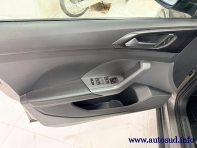 Volkswagen T-Cross 1.0 TSI 110 CV DSG Style (9)