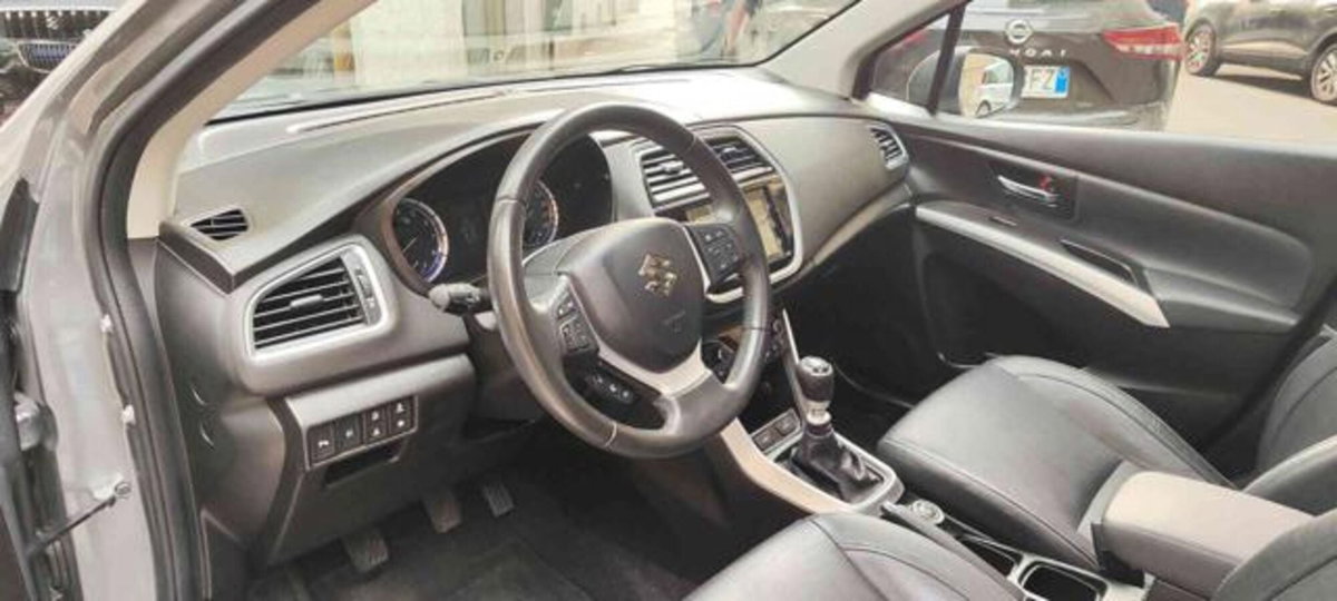 Suzuki S-Cross 1.4 Hybrid 4WD All Grip Starview (17)