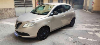 Lancia Ypsilon 1.2 69 CV 5 porte Elefantino usata