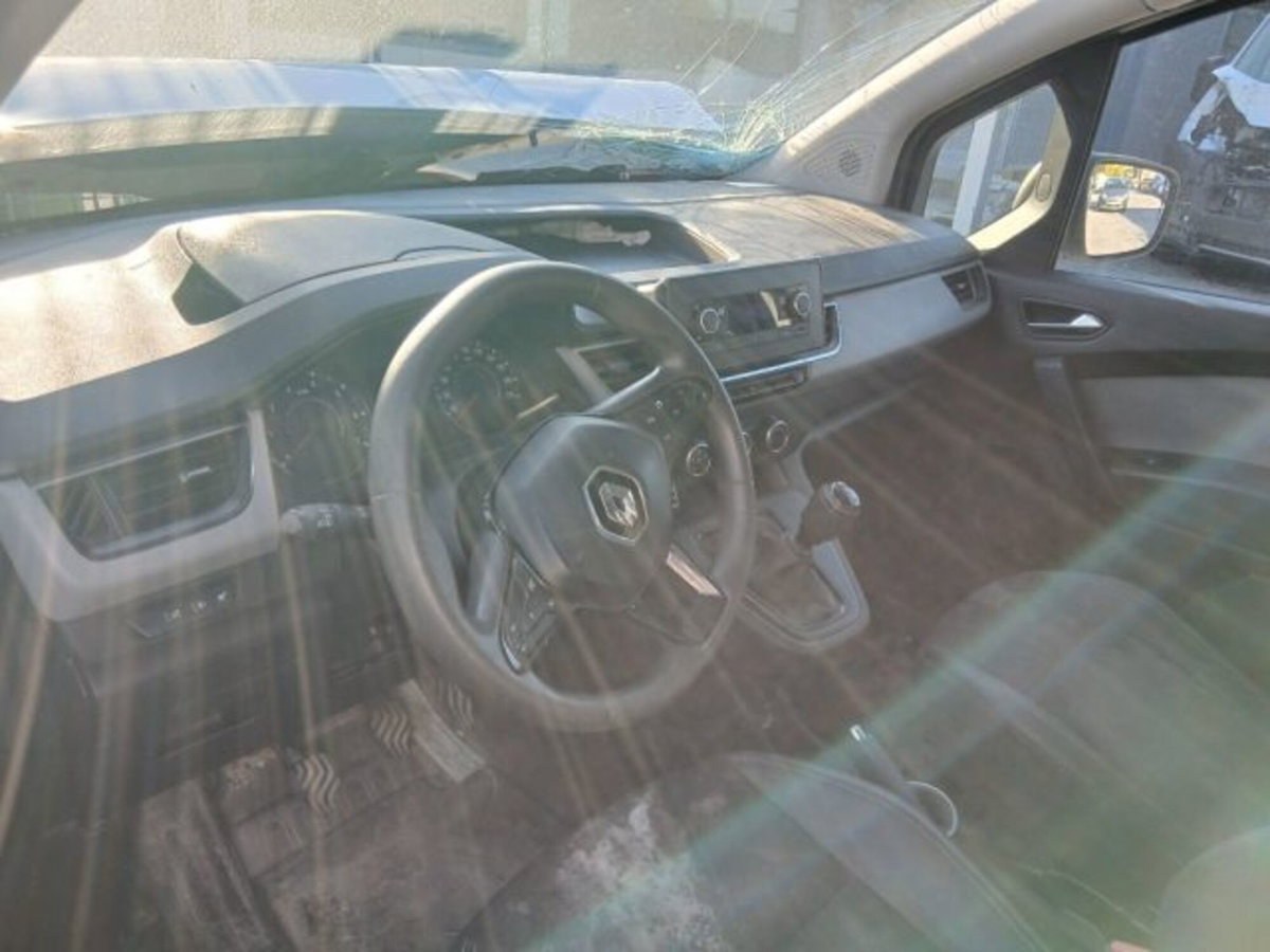 Renault Kangoo 1.5 Blue dCi 75CV Edition One (9)