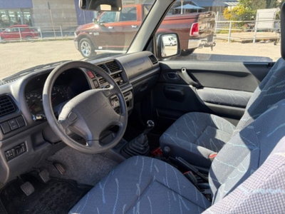 Suzuki Jimny 1.3i 16V cat 4WD JLX (7)