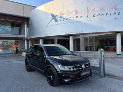 Volkswagen Tiguan 2.0 tdi R-Line 150cv dsg usata