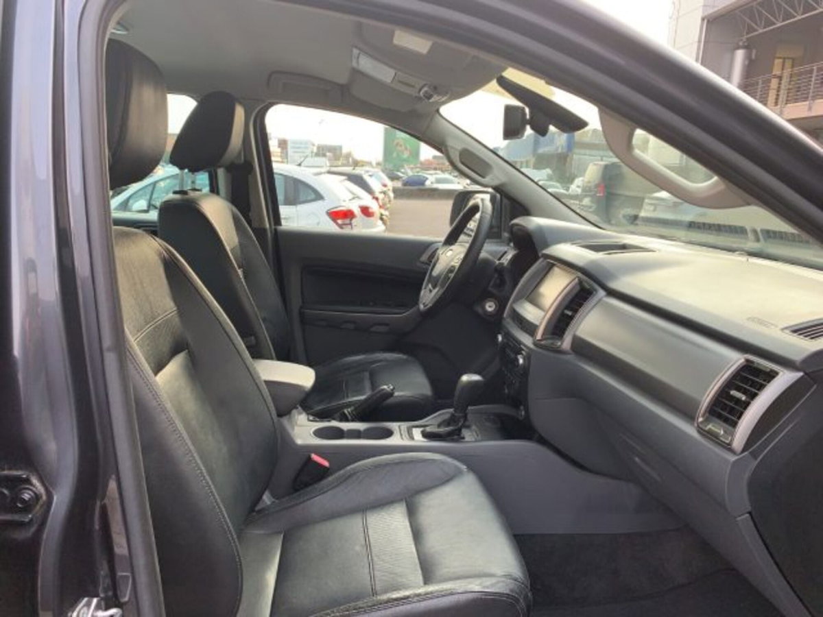 Ford Ranger Pick-up Ranger 3.2 TDCi aut. DC Limited 5pt. (9)