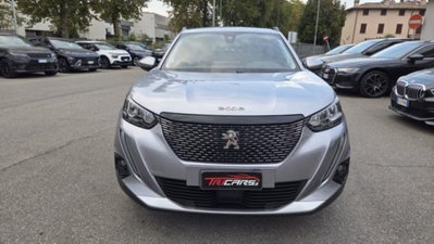 Peugeot 2008 PureTech 100 S&S Allure Navi Pack (2)