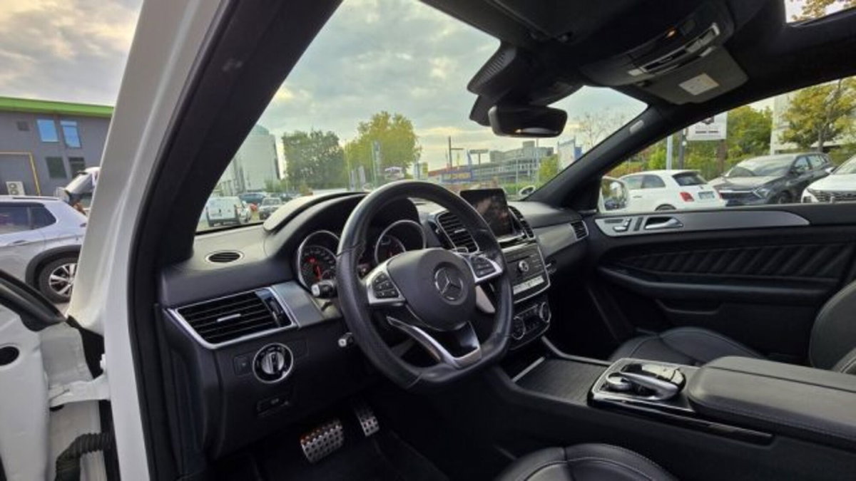 Mercedes-Benz GLE Coupé 43 AMG 4Matic Coupé Sport (8)