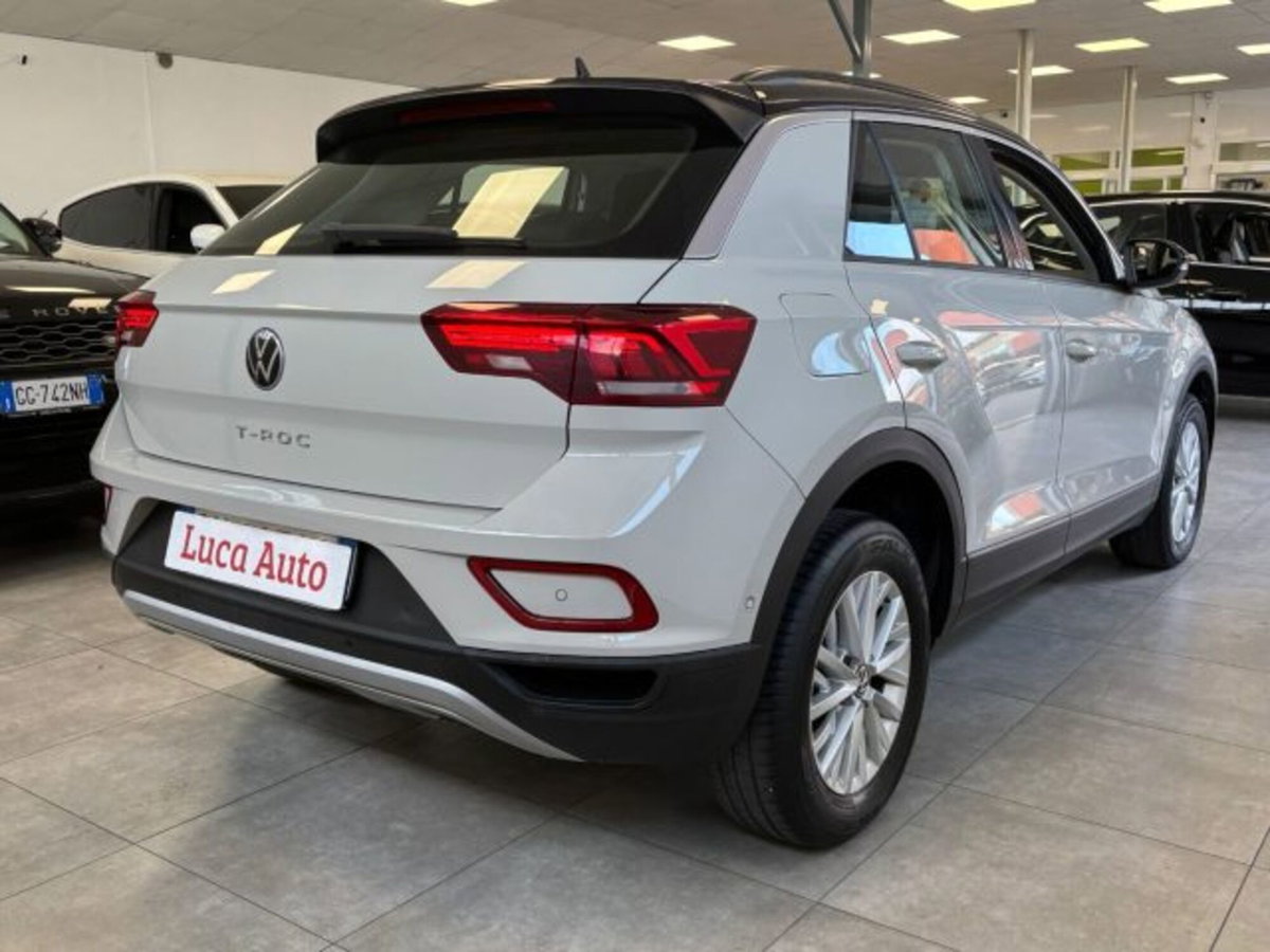 Volkswagen T-Roc 1.0 tsi Edition 110cv (4)