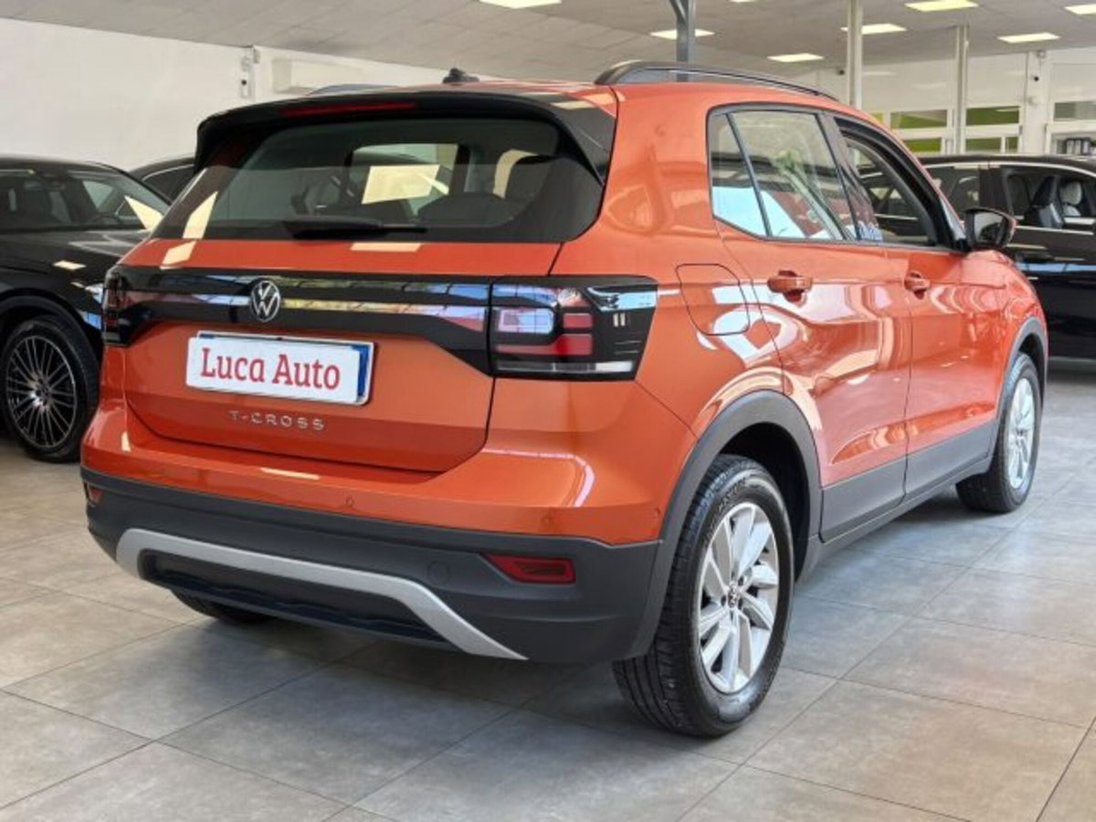 Volkswagen T-Cross 1.0 TSI 110 CV Sport (4)