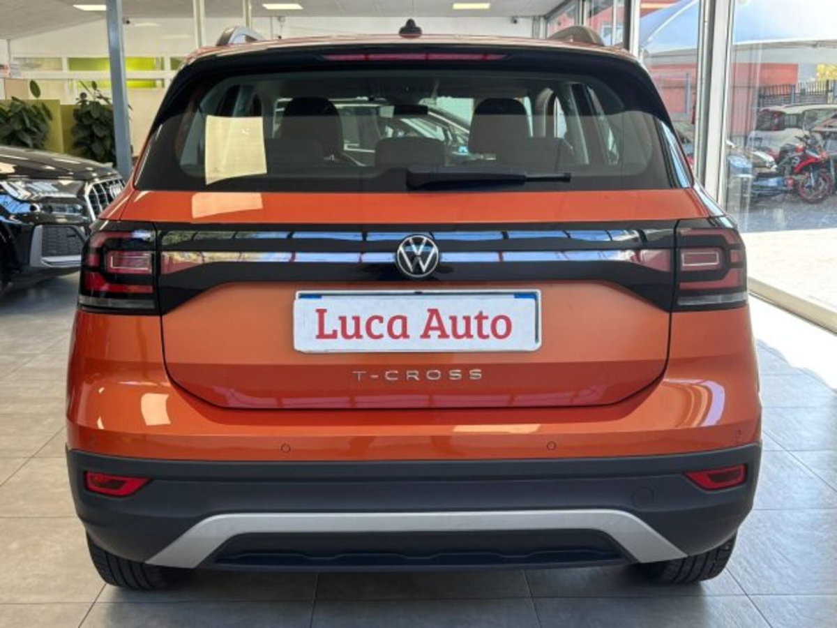 Volkswagen T-Cross 1.0 TSI 110 CV Sport (5)