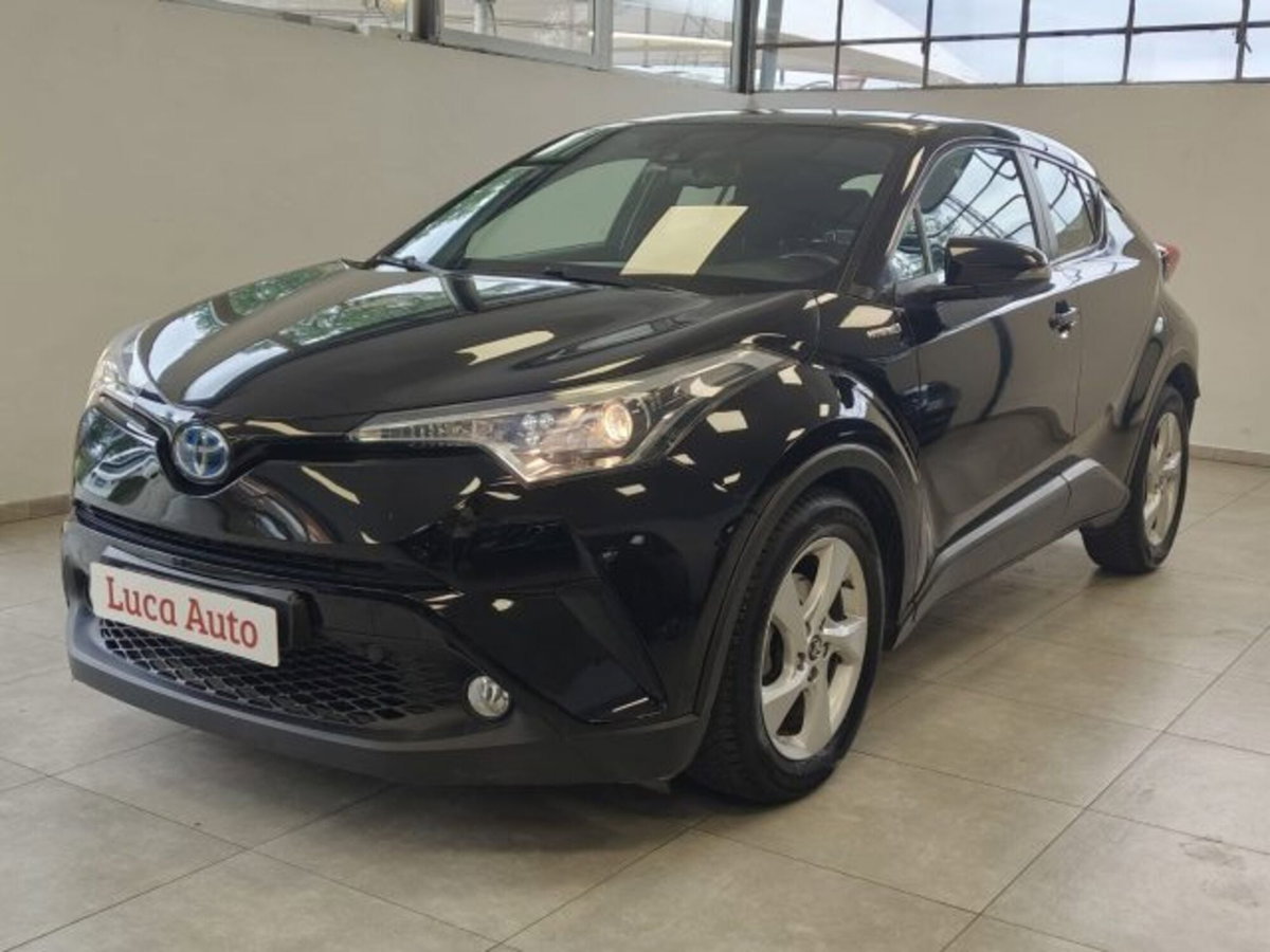 Toyota Toyota C-HR 1.8 Hybrid E-CVT Trend
