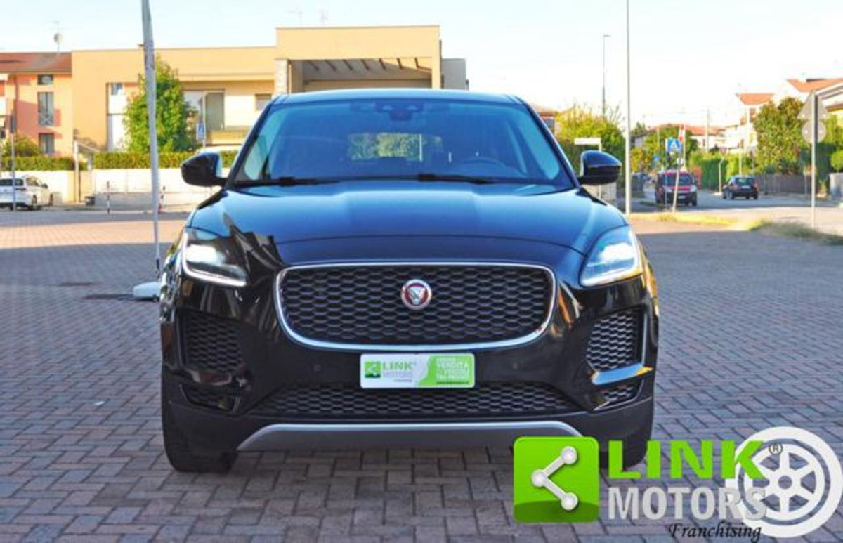 Jaguar E-Pace 2.0D 150 CV AWD aut. R-Dynamic S (6)