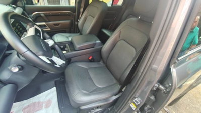 Land Rover Defender 110 2.0 si4 phev X-Dynamic SE awd 300cv auto (8)