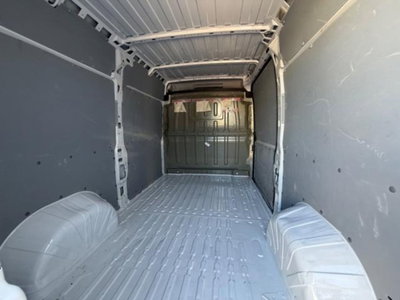 Peugeot Boxer Furgone 335 2.2 BlueHDi 140 S&S PM-TM Furgone Premium (10)
