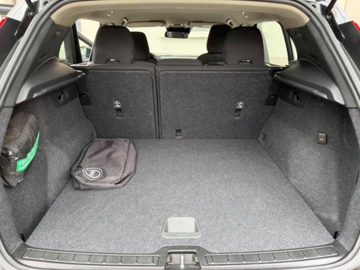 Volvo XC40 T2 Geartronic Momentum Core (20)
