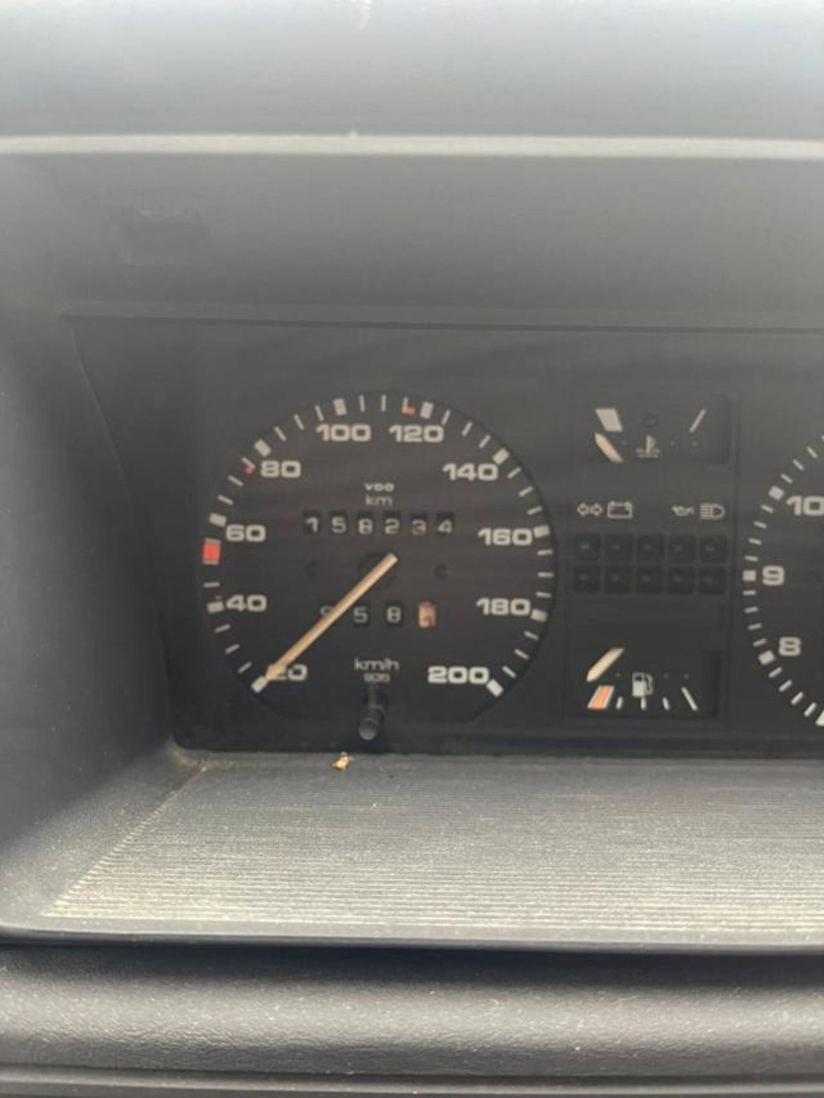 Volkswagen Golf 1300 5 porte GL (9)