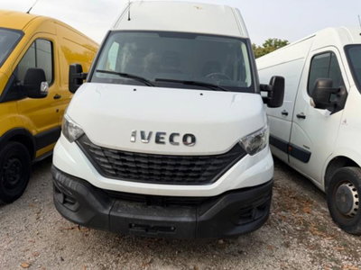 Iveco Daily Furgone 35S12V 2.3 HPT PM-SL-TA Furgone (2)