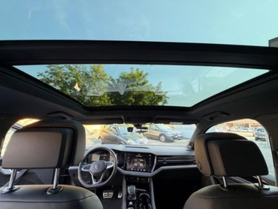 Volkswagen Touareg 3.0 V6 tdi scr R-Line Final Edition 286cv auto (14)