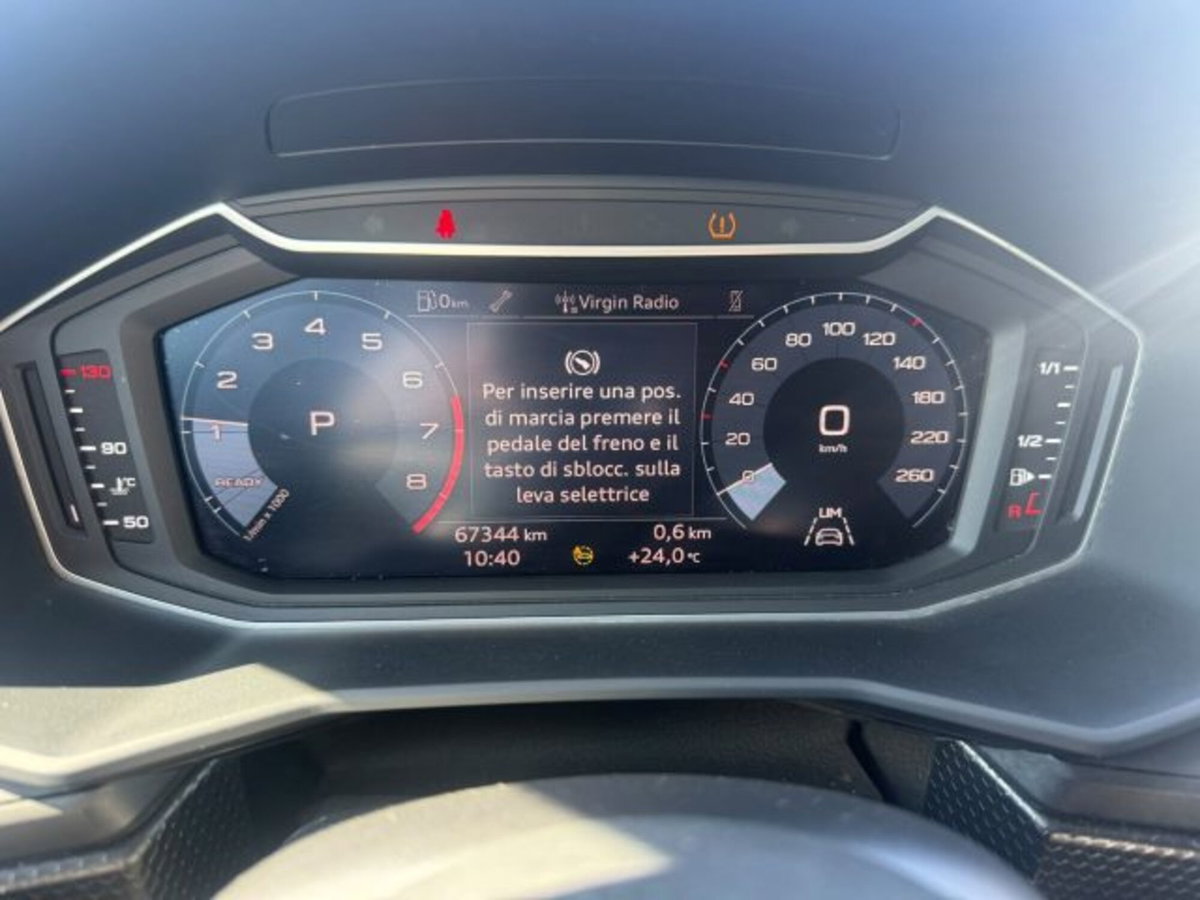 Audi A1 Sportback 25 TFSI S tronic Identity Black (8)