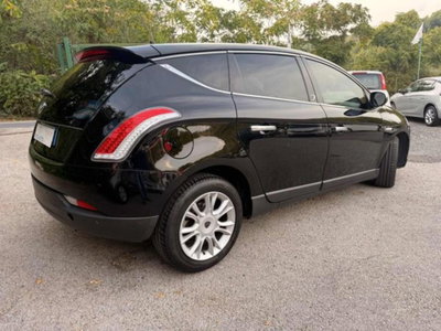 Lancia Delta 2.0 MJT DPF Executive (14)