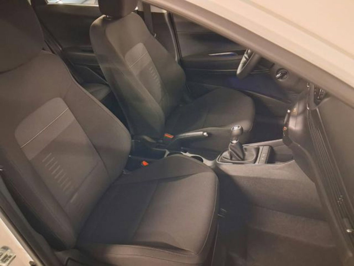Hyundai Bayon 1.2 mpi Xline mt (15)