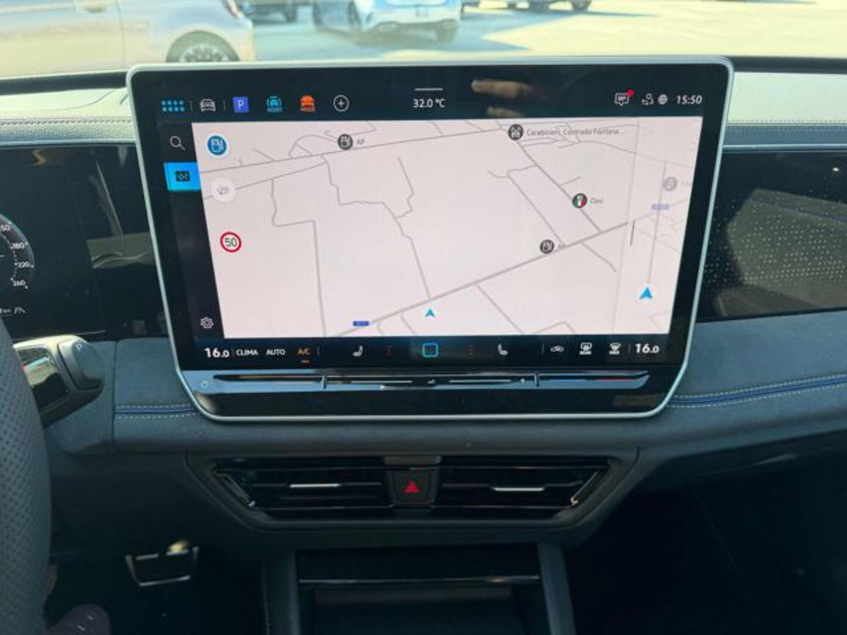 Volkswagen Tiguan 1.5 etsi R-Line 150cv dsg (15)