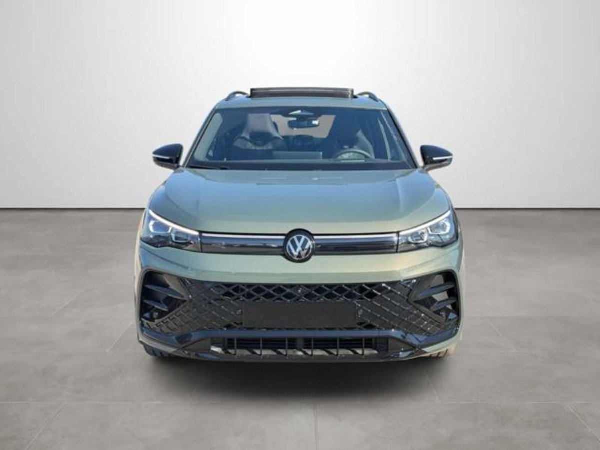 Volkswagen Tiguan 1.5 etsi R-Line 150cv dsg (2)