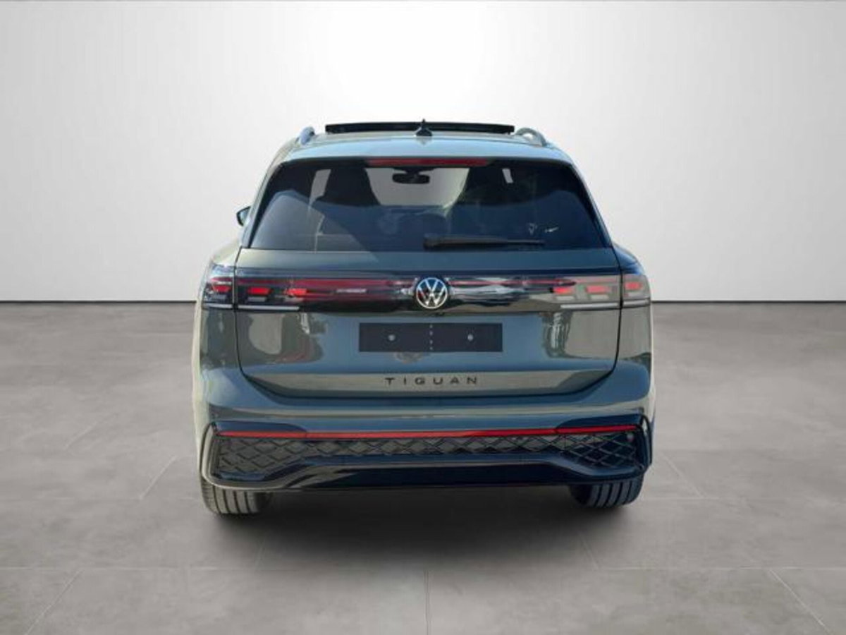Volkswagen Tiguan 1.5 etsi R-Line 150cv dsg (5)