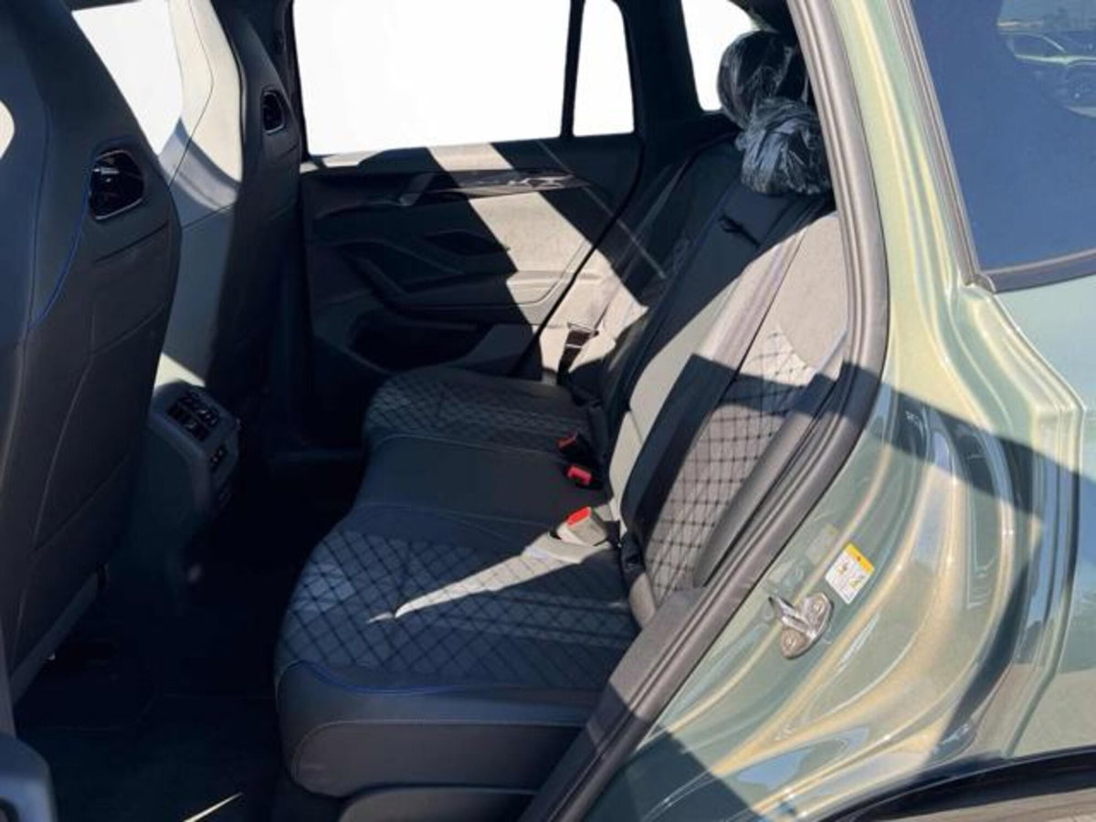 Volkswagen Tiguan 1.5 etsi R-Line 150cv dsg (9)