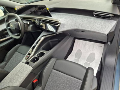 Peugeot 3008 1.2 hybrid Allure Business 145cv e-dcs6 (12)