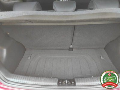 Hyundai i10 1.0 MPI Tech (19)