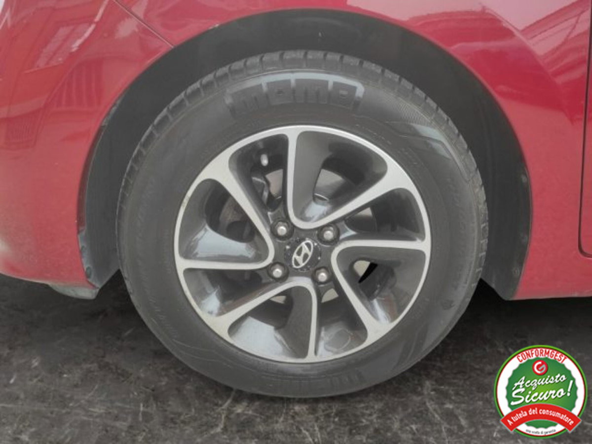 Hyundai i10 1.0 MPI Tech (9)