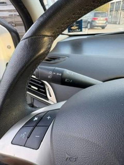 Lancia Ypsilon 0.9 TwinAir 85 CV 5 porte S&S DFN Gold (11)