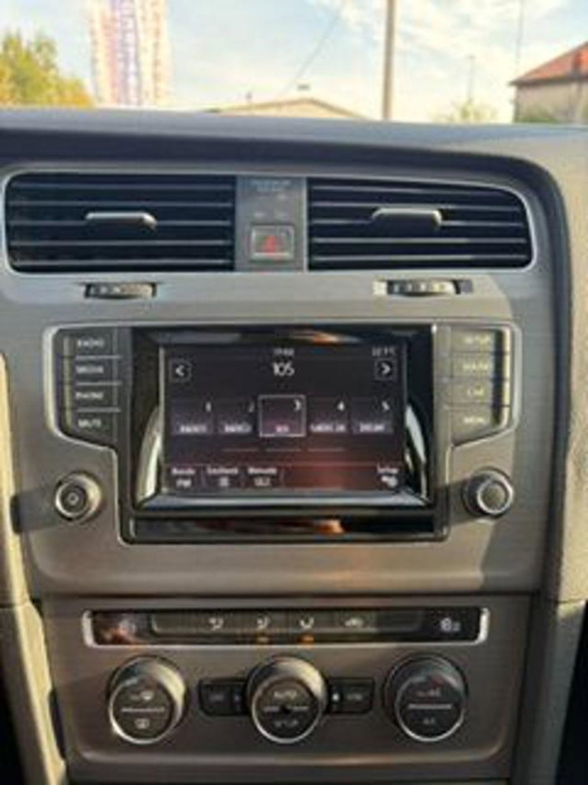 Volkswagen Golf 1.6 TDI DPF 5p. BlueMotion (14)