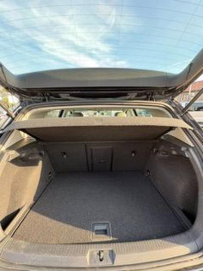 Volkswagen Golf 1.6 TDI DPF 5p. BlueMotion (20)