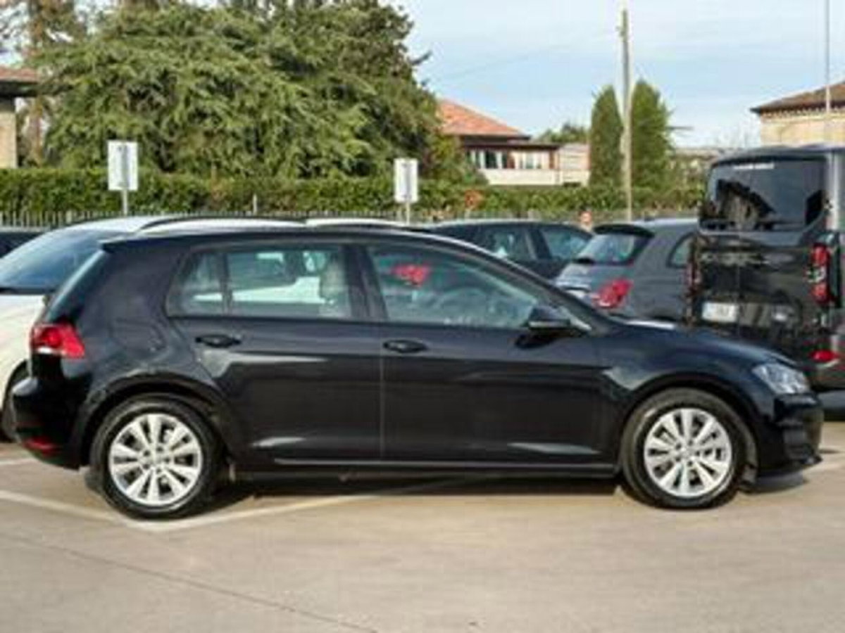 Volkswagen Golf 1.6 TDI DPF 5p. BlueMotion (4)