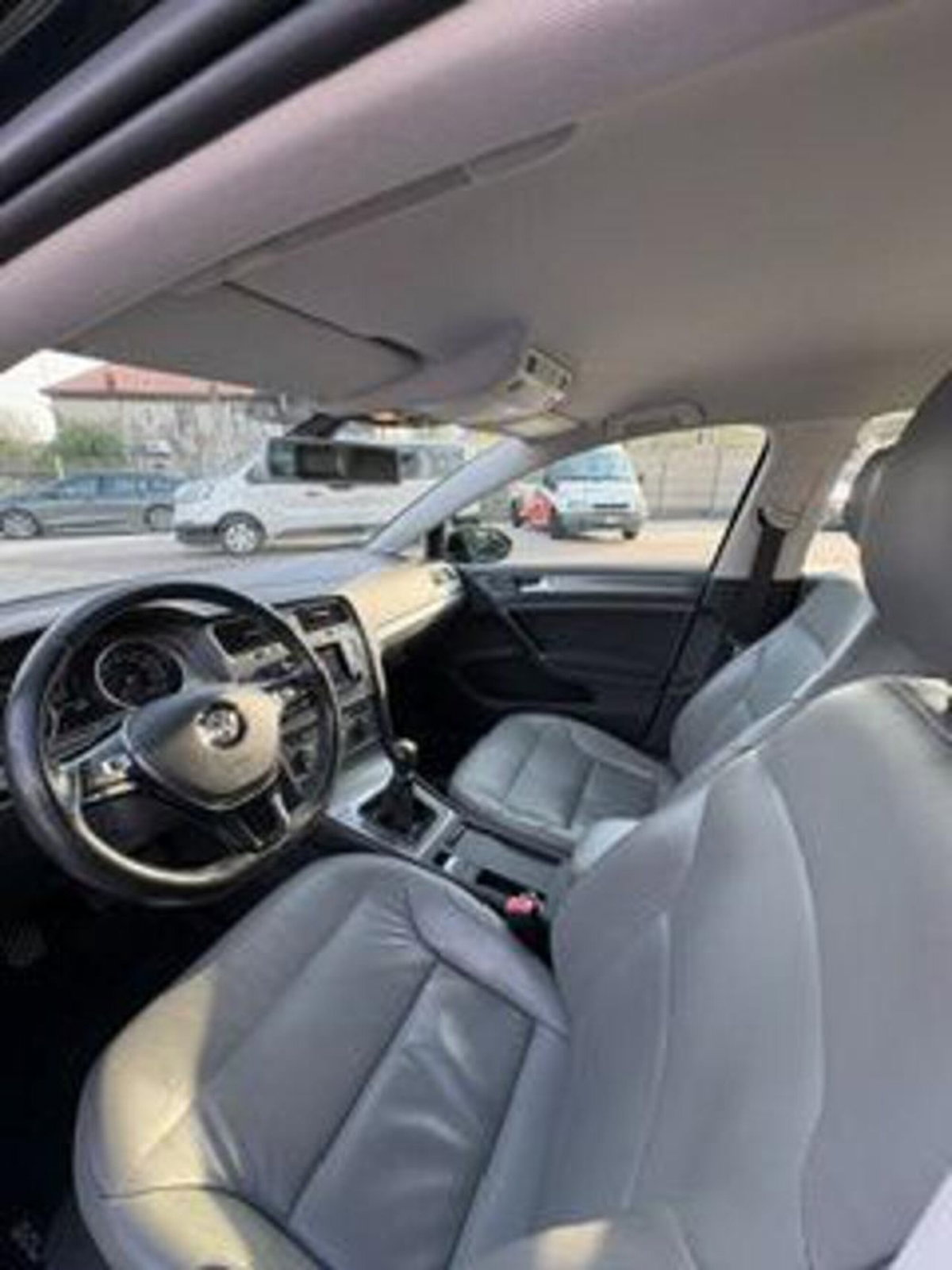 Volkswagen Golf 1.6 TDI DPF 5p. BlueMotion (8)