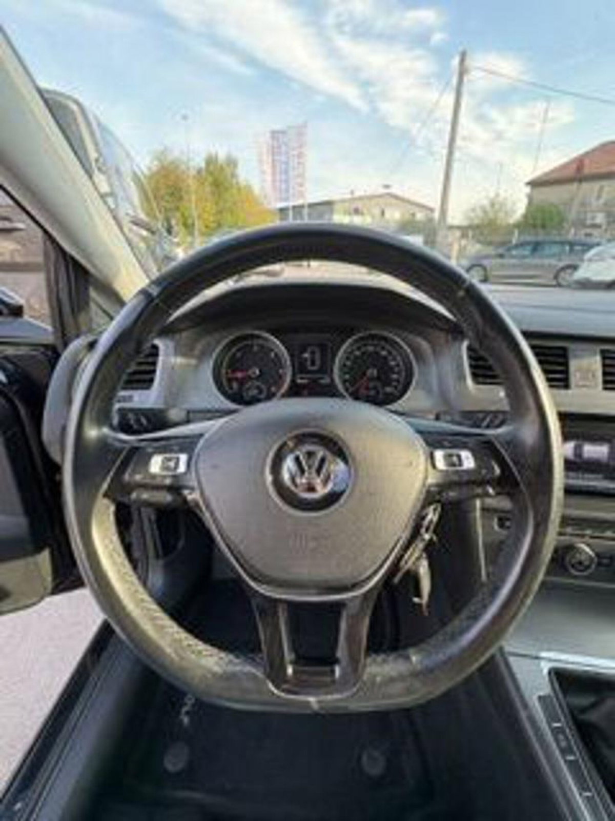 Volkswagen Golf 1.6 TDI DPF 5p. BlueMotion (9)