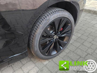 Jaguar F-Pace 2.0 D 204 CV AWD aut. R-Dynamic HSE (10)