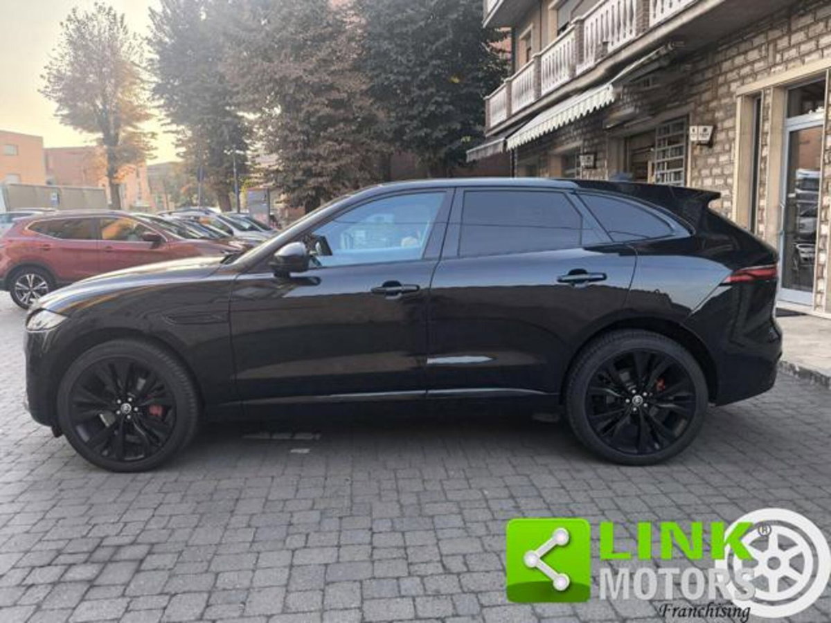 Jaguar F-Pace 2.0 D 204 CV AWD aut. R-Dynamic HSE (12)
