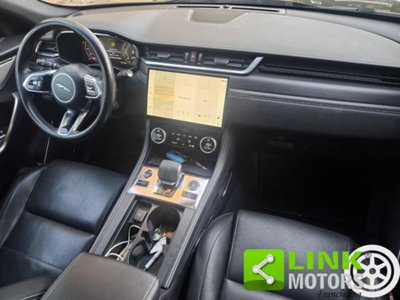 Jaguar F-Pace 2.0 D 204 CV AWD aut. R-Dynamic HSE (5)