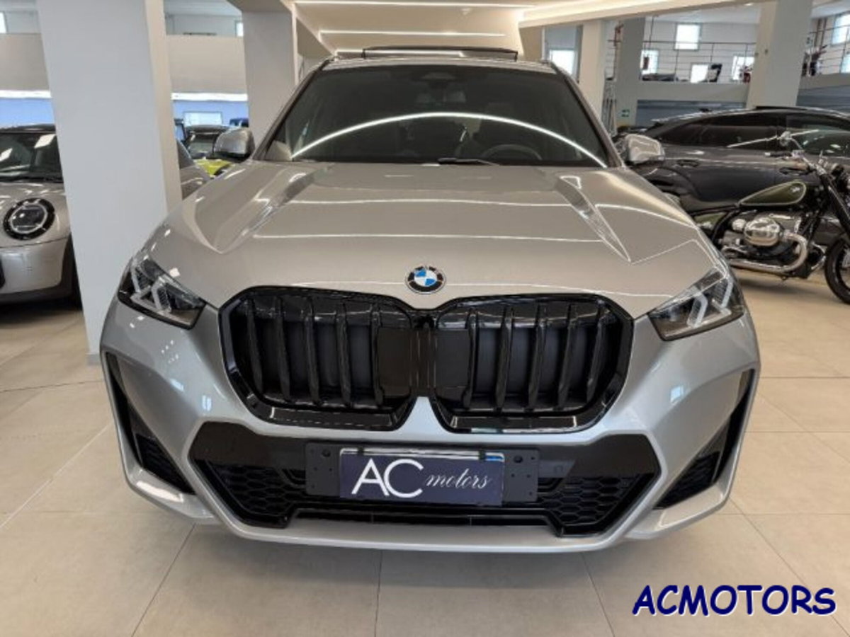 BMW X1 xDrive 23i Msport (7)