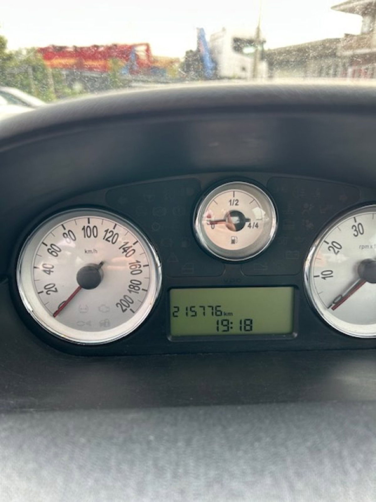 Lancia Ypsilon 1.2 69 CV Unyca (6)