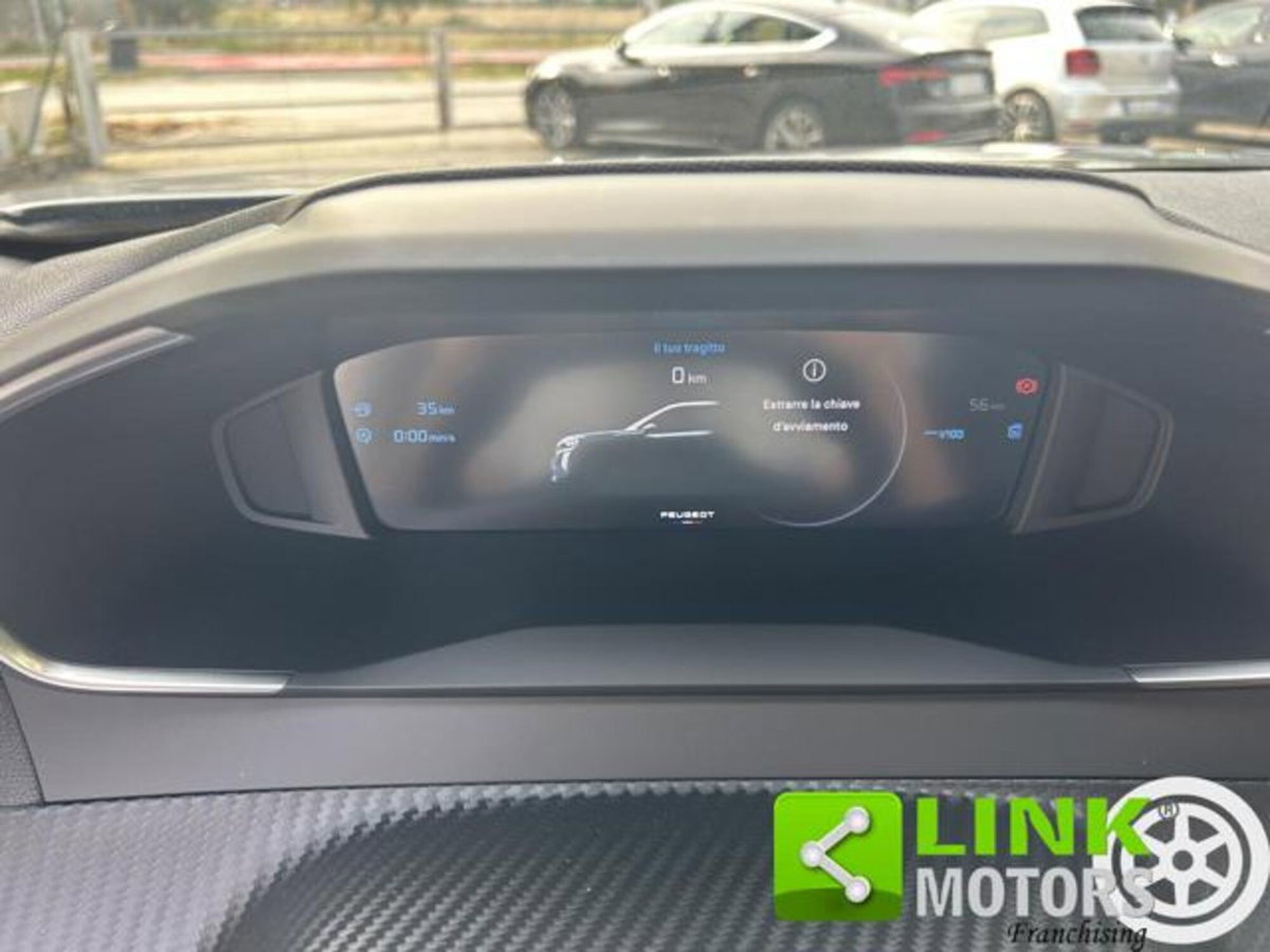 Peugeot 2008 1.2 puretech Allure s&s 100cv (14)