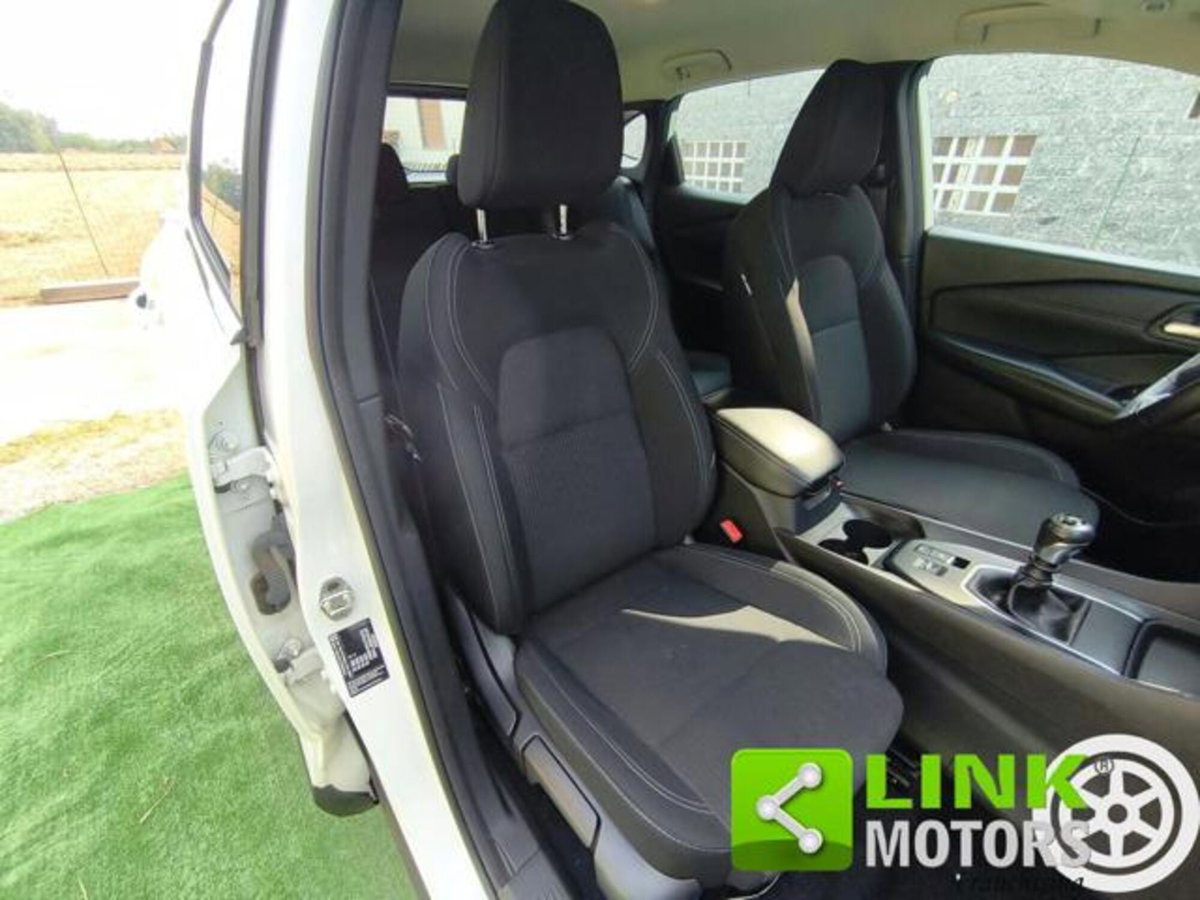 Nissan Qashqai 1.3 mhev Acenta 2wd 140cv (10)