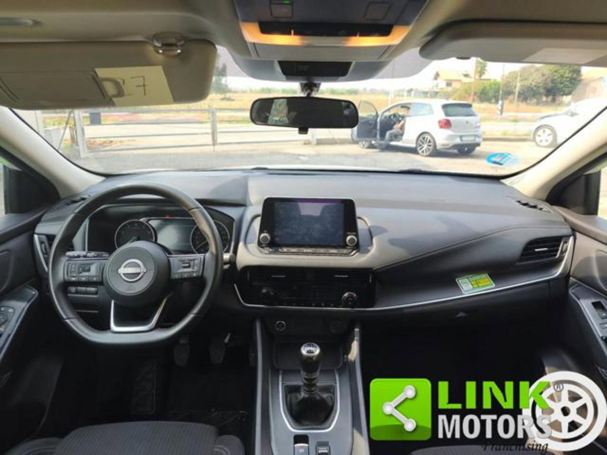 Nissan Qashqai 1.3 mhev Acenta 2wd 140cv (11)