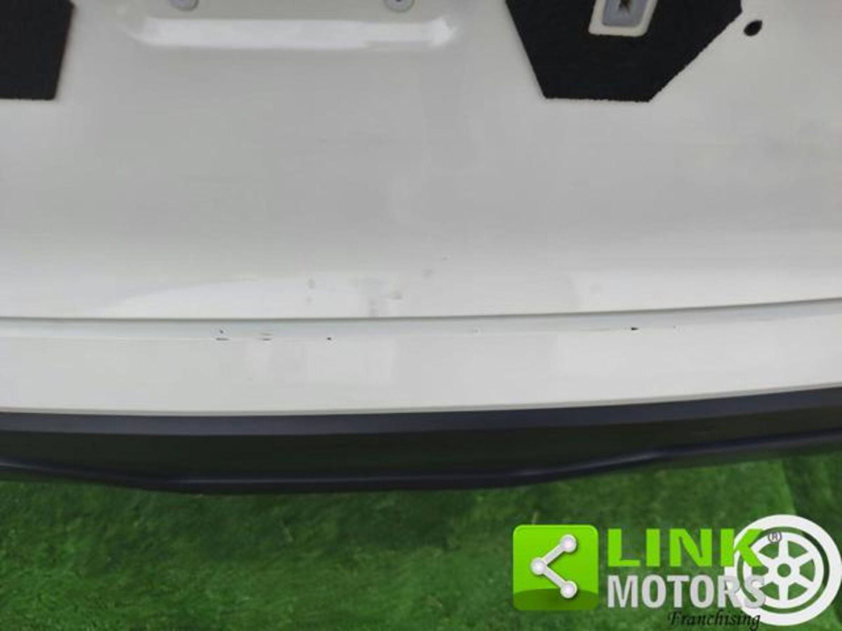 Nissan Qashqai 1.3 mhev Acenta 2wd 140cv (17)