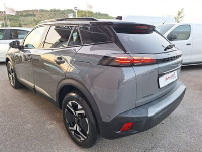 Peugeot 2008 BlueHDi 130 S&S EAT8 GT Pack (5)