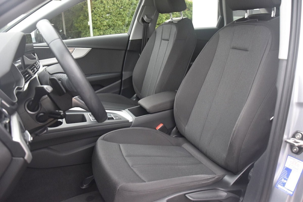 Audi A4 Avant 35 2.0 tdi mhev Business Advanced 163cv s-tronic (8)