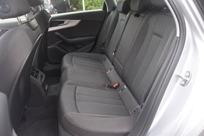 Audi A4 Avant 35 2.0 tdi mhev Business Advanced 163cv s-tronic (9)