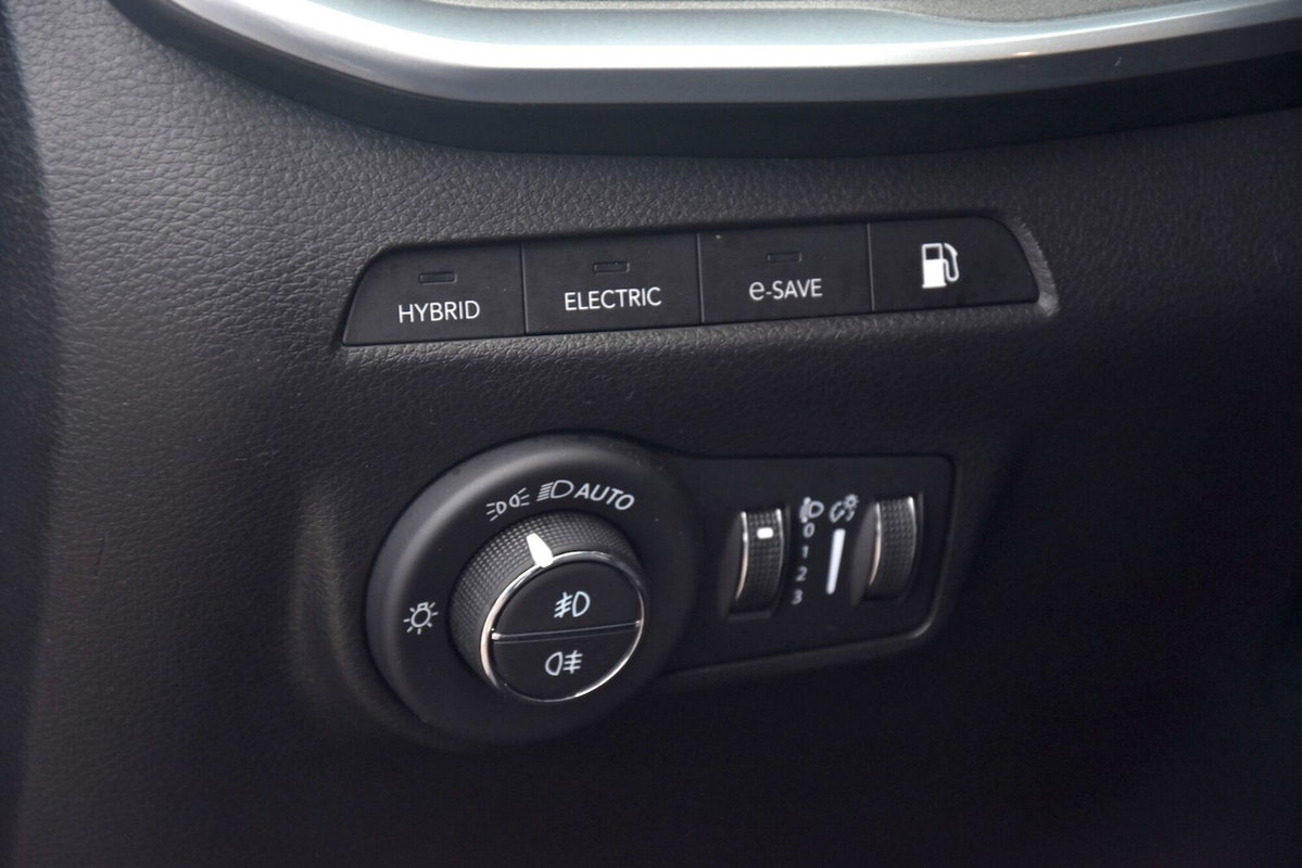 Jeep Compass 1.3 T4 190CV PHEV AT6 4xe Limited (20)